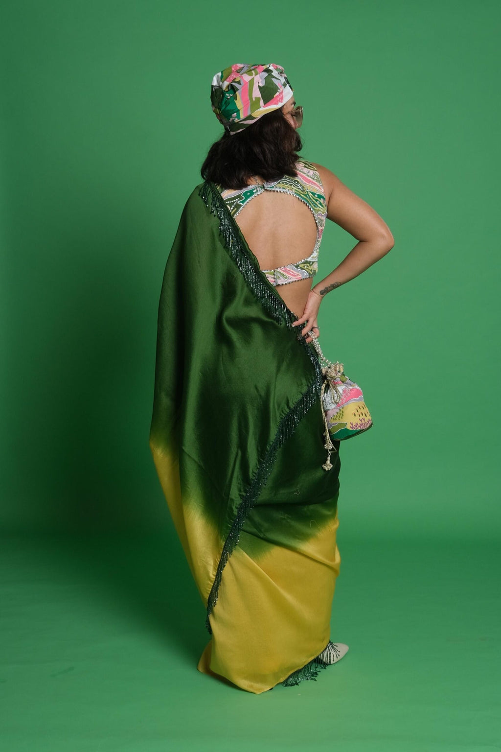 Ombre Saree with Scenery Embroidered Blouse & Matching Potli Bag image 2