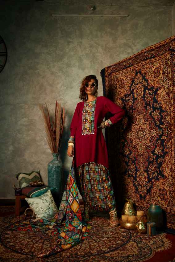 Purple Kurta with Embroidery image 0