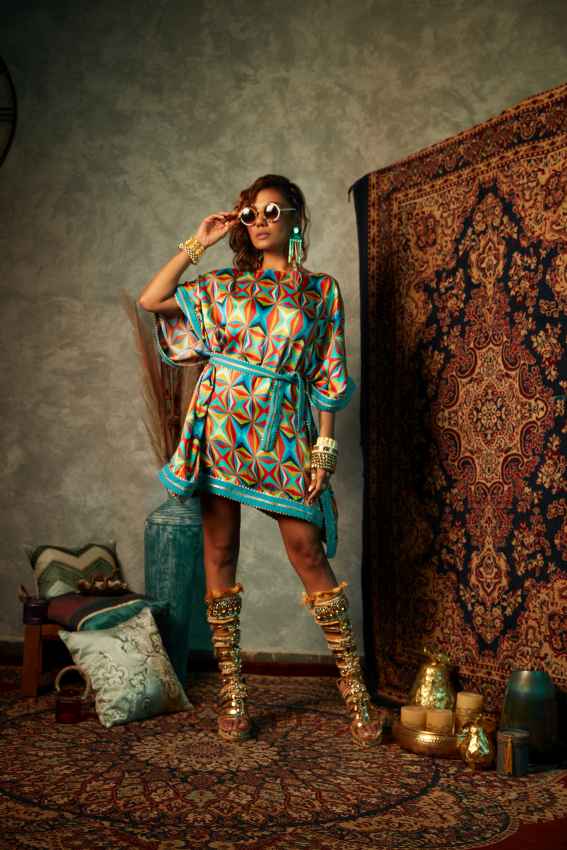 Big Square Short Kaftan image 0
