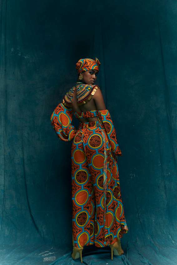 big orange d ring pants image 2