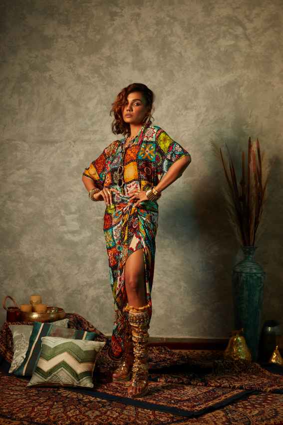 Big Tile Sarong Skirt image 2