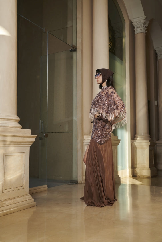 Brown Embroidered Slit Skirt, Corset & Net Cape – Sculpted Glamour in Earthy Elegance image 2
